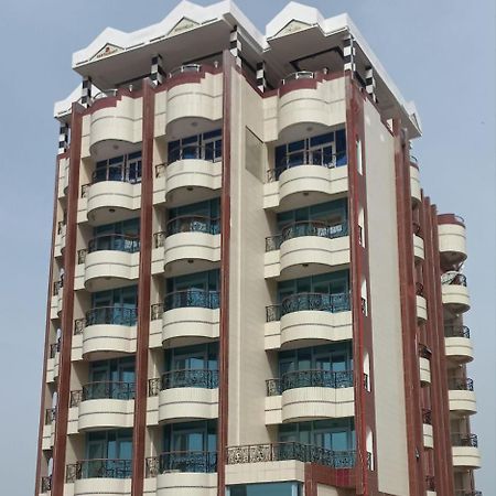 Bravia Eco Hotel לומה מראה חיצוני תמונה