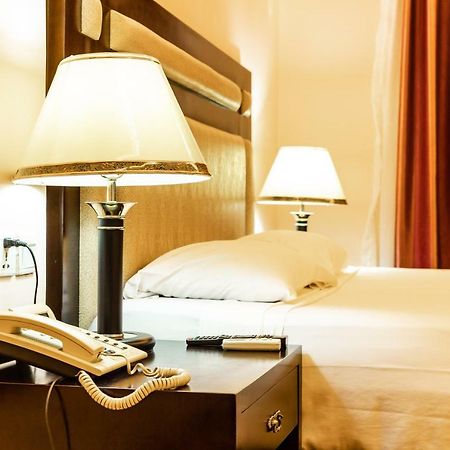 Bravia Eco Hotel לומה מראה חיצוני תמונה