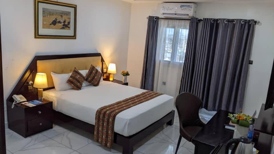 Bravia Eco Hotel לומה מראה חיצוני תמונה